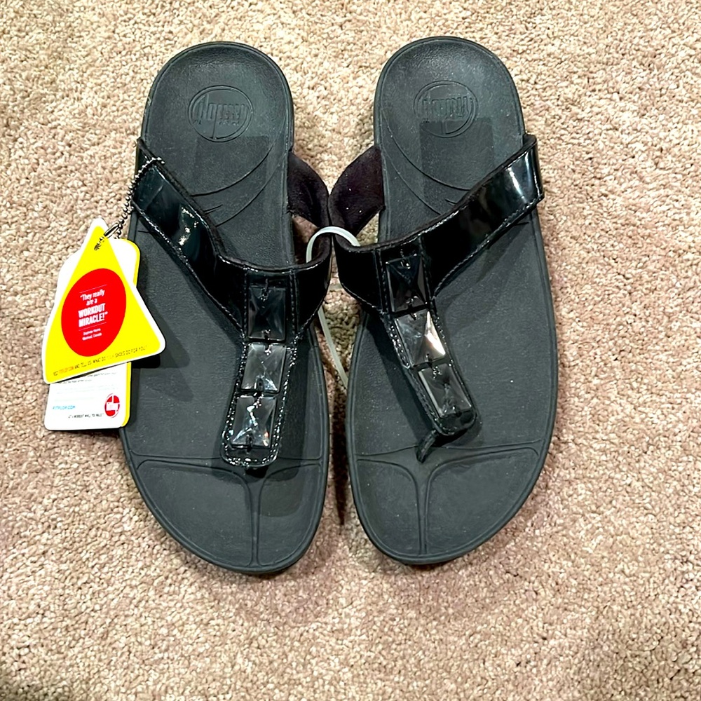 Fitflop Thong Sandals Black Size 10 Wobbleboard technology. NWT